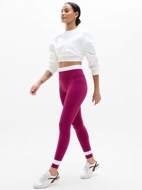 Athleta salutation stash double up tight wildberry